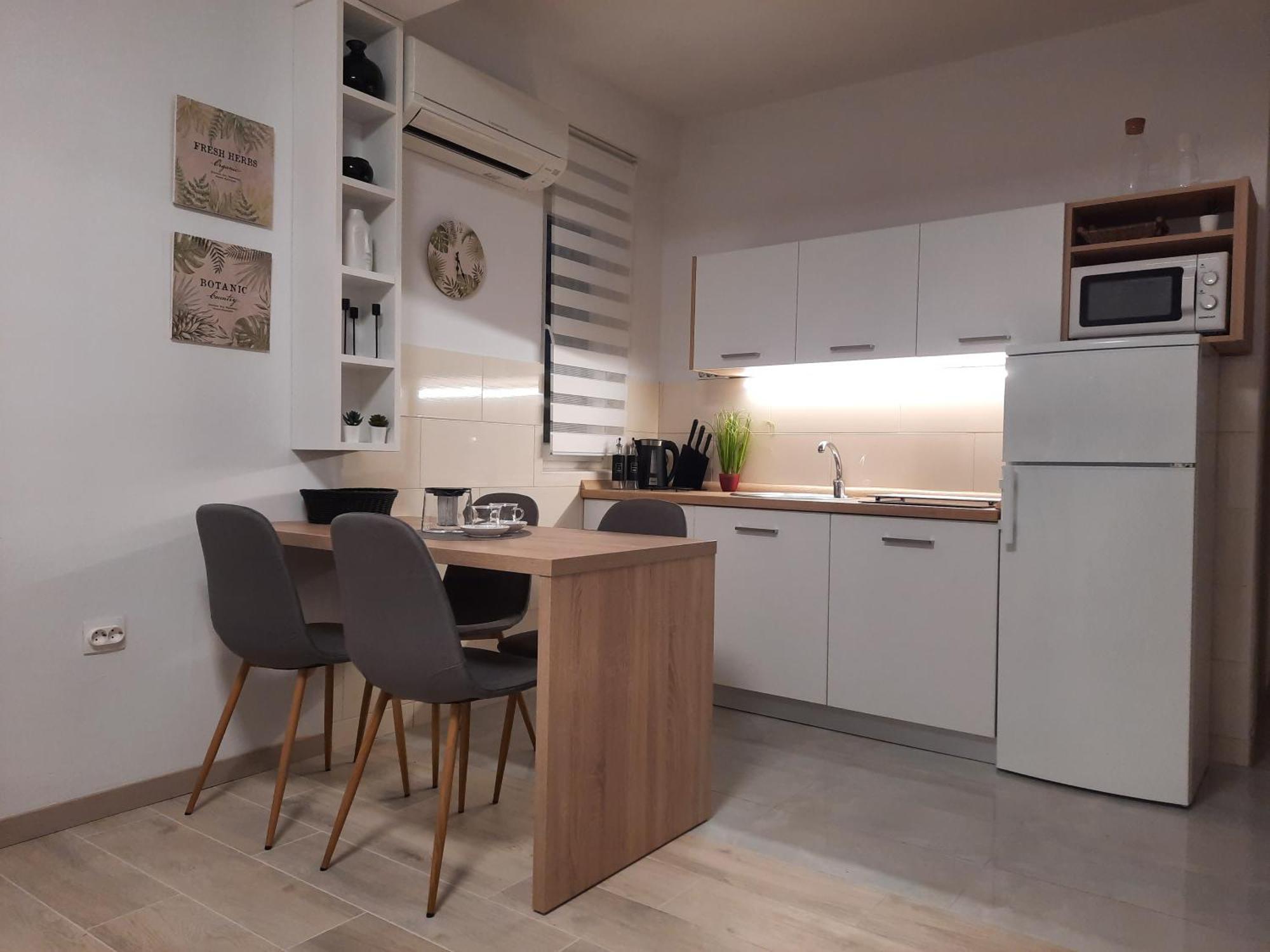 Apartments Kraljic Кърк Екстериор снимка