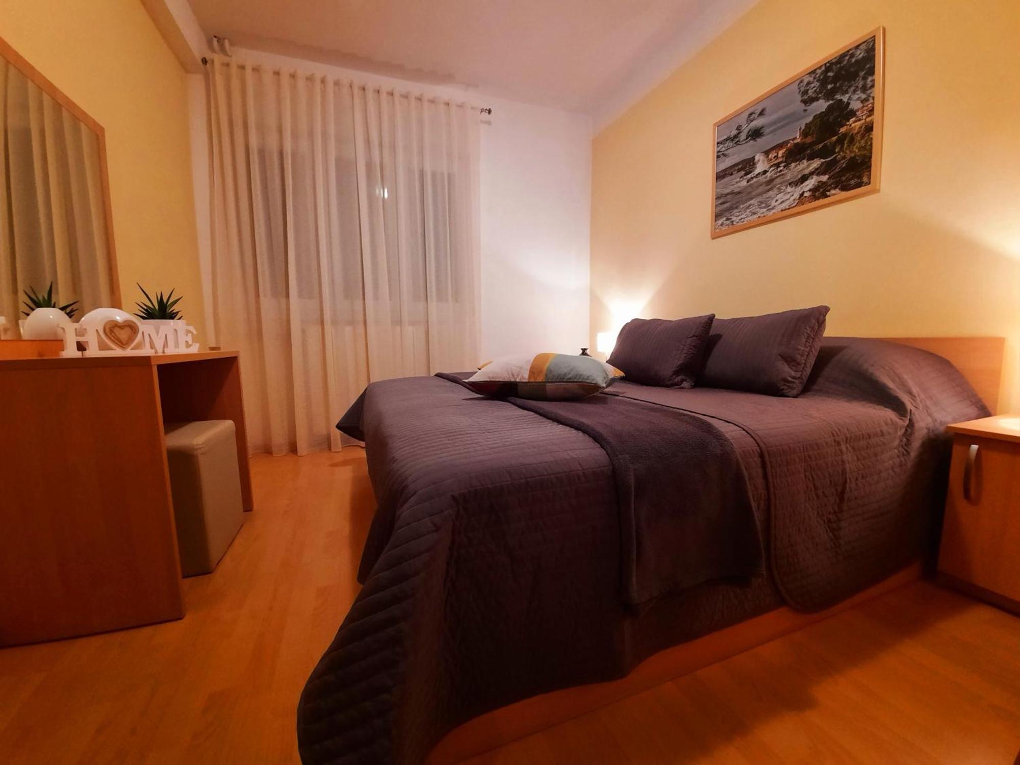 Apartments Kraljic Кърк Екстериор снимка