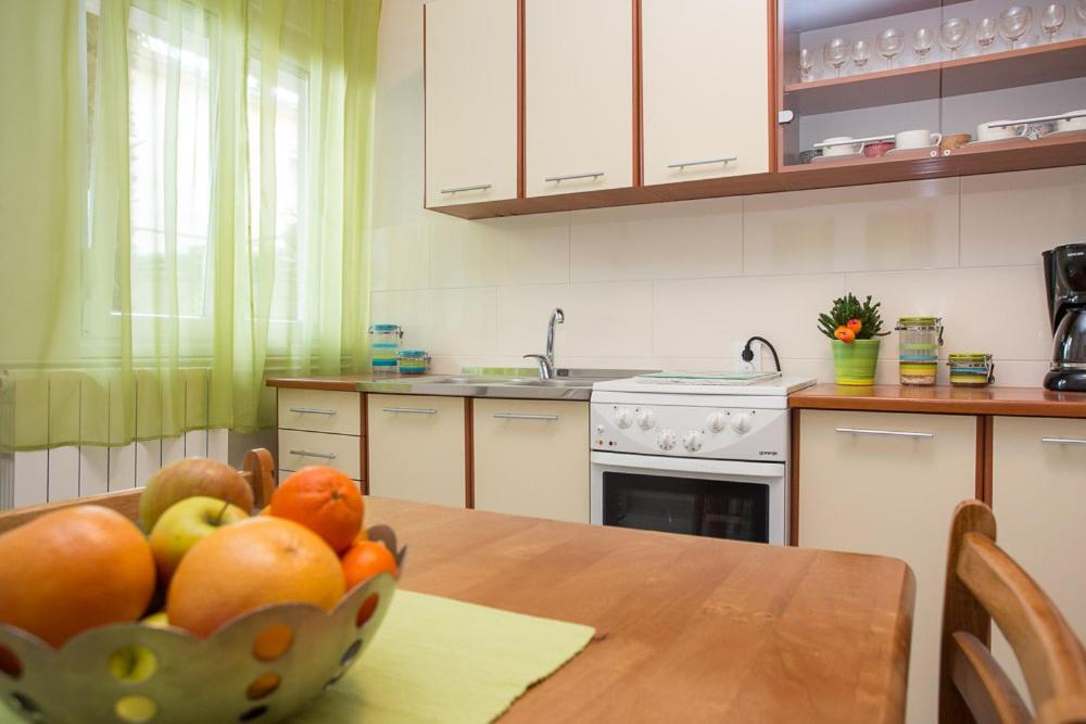 Apartments Kraljic Кърк Екстериор снимка